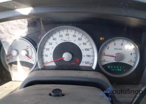 2005 Dodge Dakota Slt from USA, damaged, VIN 1D7HW48N25S273631